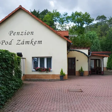 Pensión Pod Zámkem *