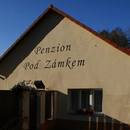 Pod Zámkem Průhonice
